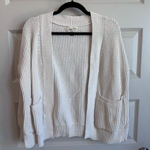 Universal Threads Cream Cardigan